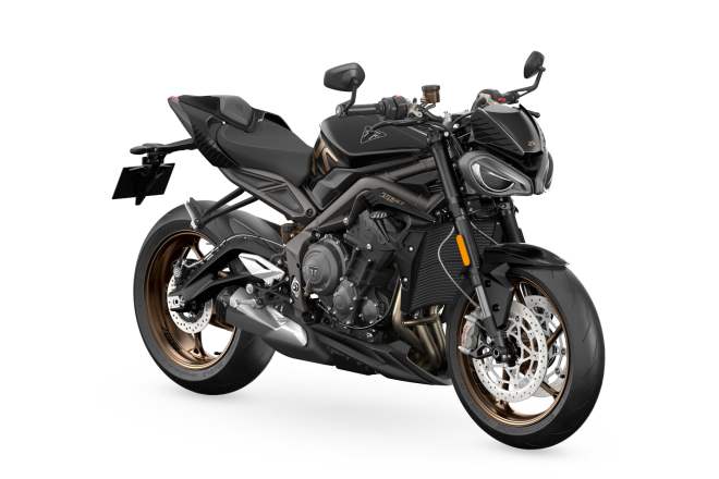 2023-Triumph-Street-Triple-RS-Carbon-Black-front-right