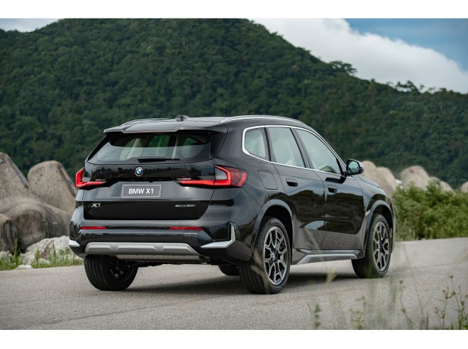 P90495232_highRes_bmw-x1-02-2023