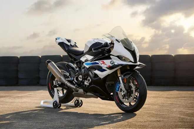 BMW-S1000RR-2023-facelift-lancado-com-muitas-melhorias