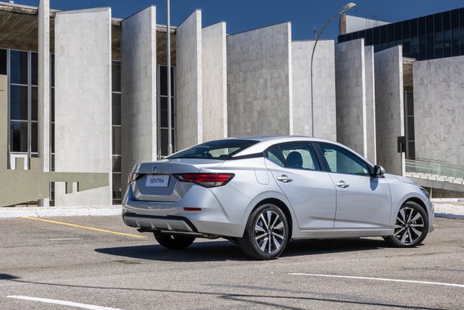 Novo Nissan Sentra Advance (17)