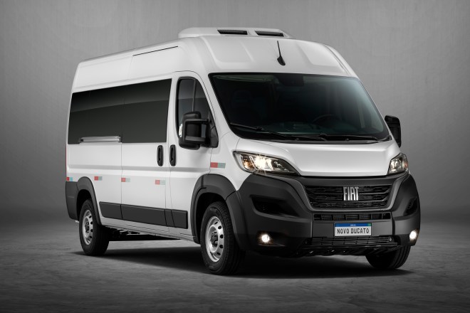 Novo Fiat Ducato MY23 Minibus Executivo (13)