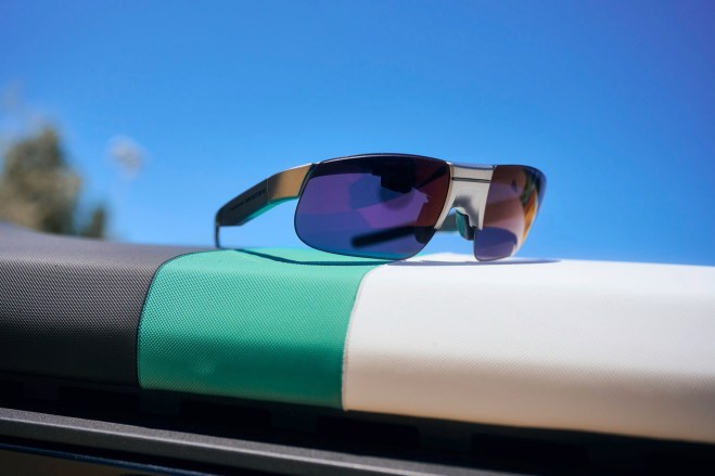 P90512822_highRes_bmw-motorrad-connect