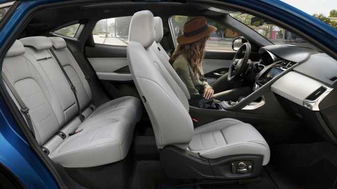 jaguar-e-pace-2020-interior4
