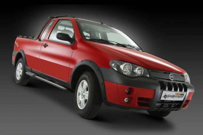 fiat-strada-try-on-adventure-2006-07