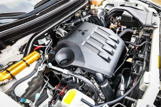 Tom Papp - Eclipse Cross R (2)