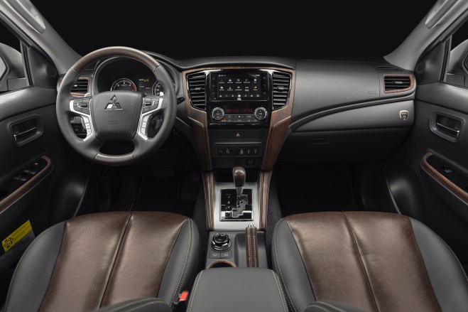 Mitsubishi L200 Terra 19